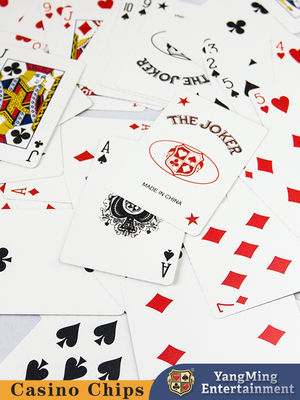 Niestandardowe importowane czarne karty gry Baccarat Poker Gra stołowa karty gry
